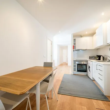 Guestready - Amazing Flat Near Praca Dom Pedro Iv * リスボン