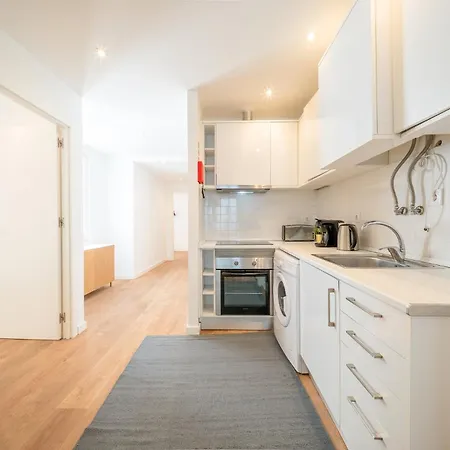 Guestready - Amazing Flat Near Praca Dom Pedro Iv 리스본